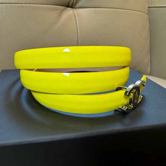 Authentic CHANEL CC Slim belt - Picture 6 of 10